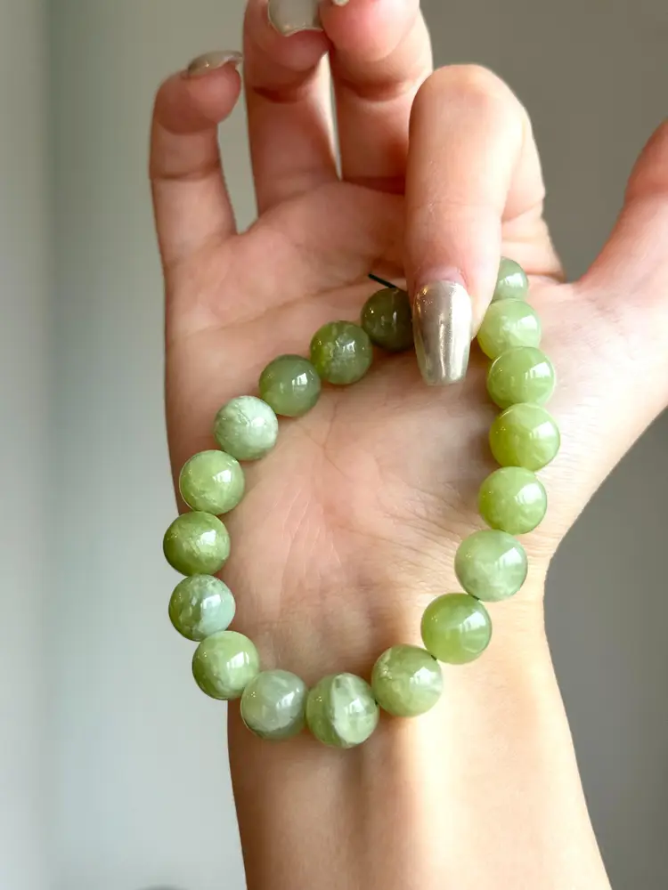 Stretchable Beaded Jade Bracelet | Natural Gemstone
