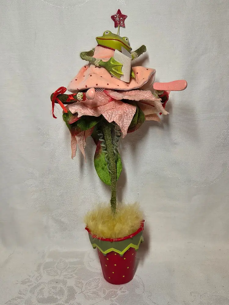 VTG Department 56 Patience Brewster Krinkles Christmas pink Potted Frog Figure