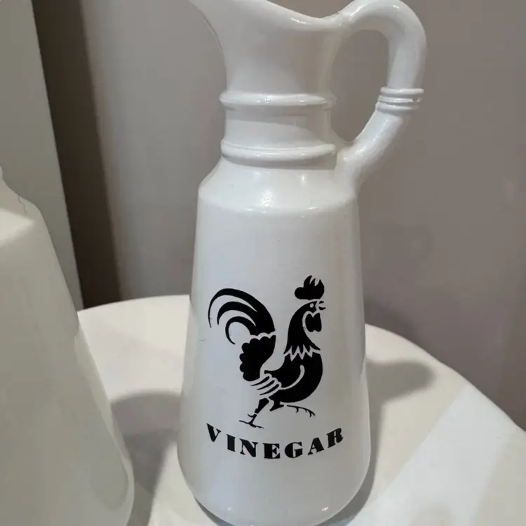 Anchor Hocking Oil And Vinegar Set