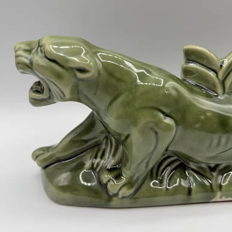 Amazing Green TV Lamp Panther Planter Works-I Would Rewire!!