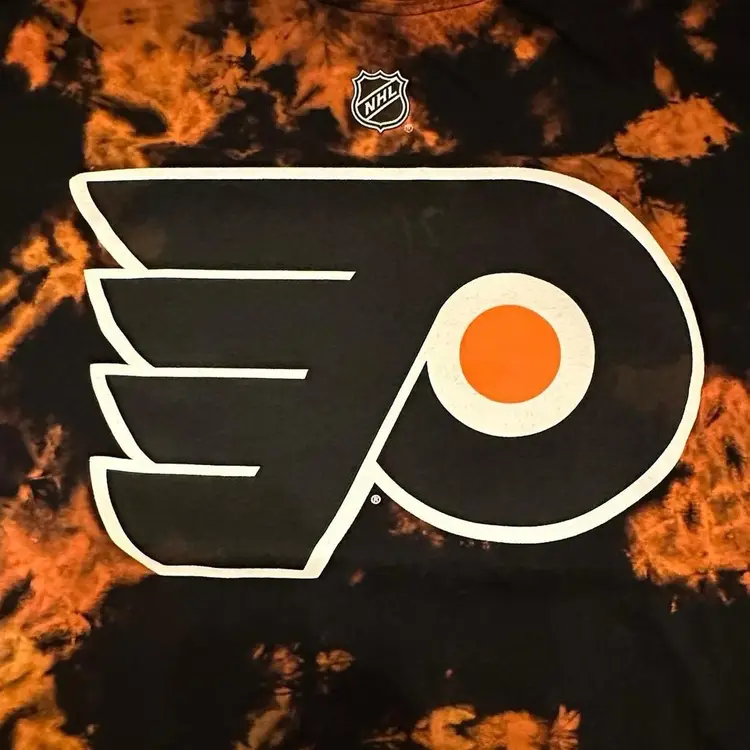 Philadelphia Flyers Hart Tie Dyed T-shirt Large