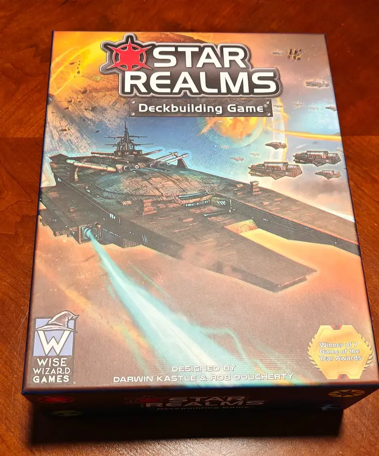 Star Realms Deckbuilding Game (2021) (Sleeved)