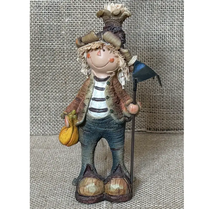Delton Scarecrow Figurine Resin Rustic Fall Autumn Thanksgiving Farmhouse Kitsch