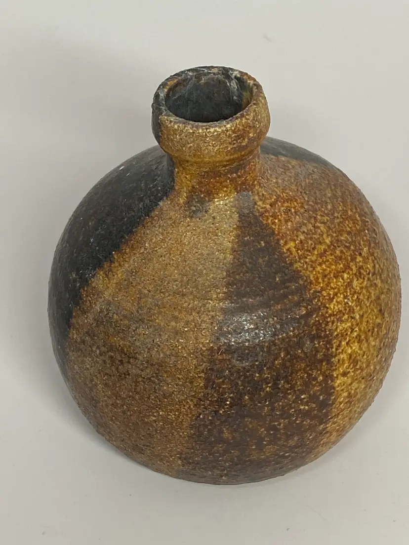 Bizenware Vase, Varying Tones of Brown & Black, 4.5" Tall