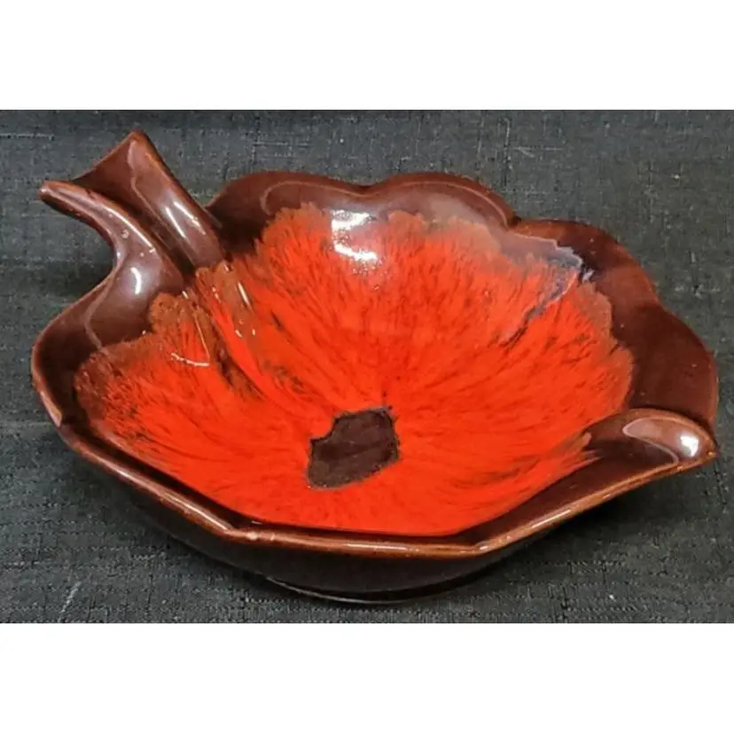Mcmaster Pottery Red Poppy Canada Acorn Ashtray
