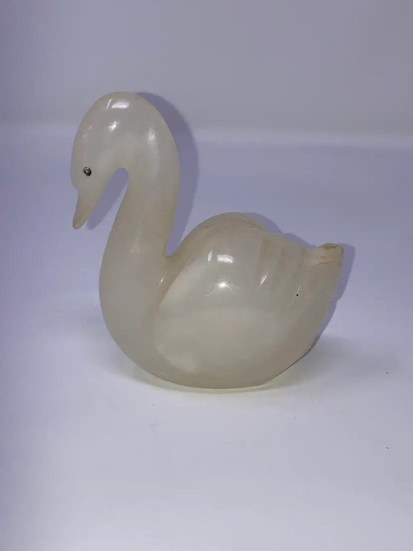 Onyx Swan Figurine! Carved from Natural Stone!  3 3/4” Tall 3 1/2” Wide!
