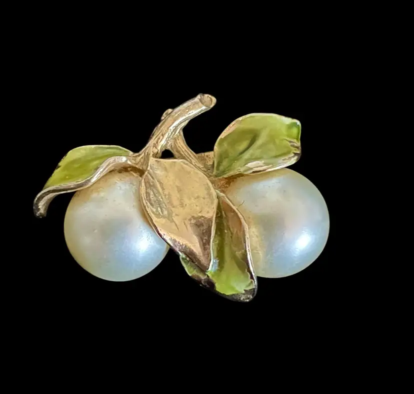 Vintage Large Double Faux Pearl Floral Gold Tone Pin Brooch #B-13