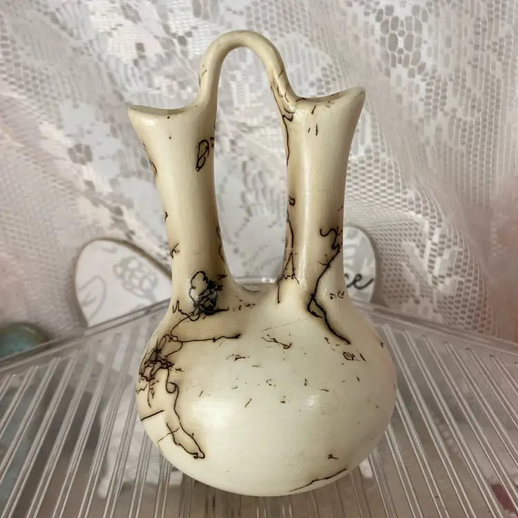 Vintage Native American Navajo Horse Hair Pottery Double Bud Vase 5" SIGNED