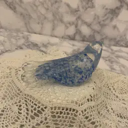 #06- Art Glass Blue & White Seal/Bird