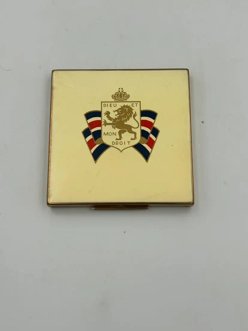 Vintage WW2 Henriette Compact “ Dieu Et Mon Droit” ( God And My Right)