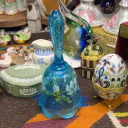 Fenton Blue OVC Bell Flowers