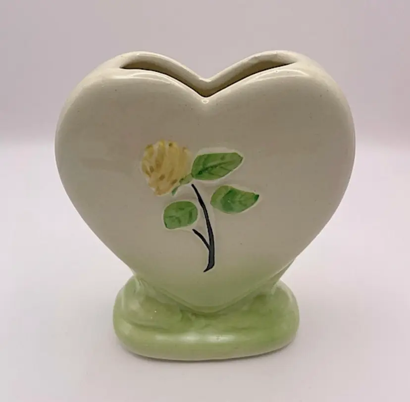 Vintage, Hull, Heart Ceramic Vase with Hand Painted Yellow Rose, Marked “H-1 USA”. Very Sweet! Nice Gift!