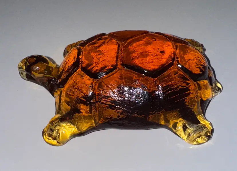 Pilgrim Hand Blown Glass Turtle Amber Color 4.25" Long