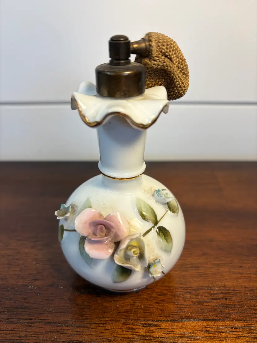 Vintage Floral Perfume Atomizer