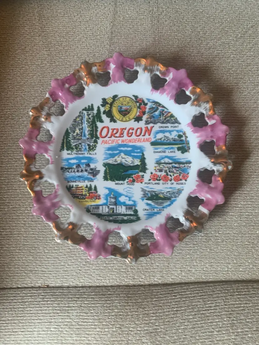 Oregon Collectors Plate By Smith Western Made In Japan