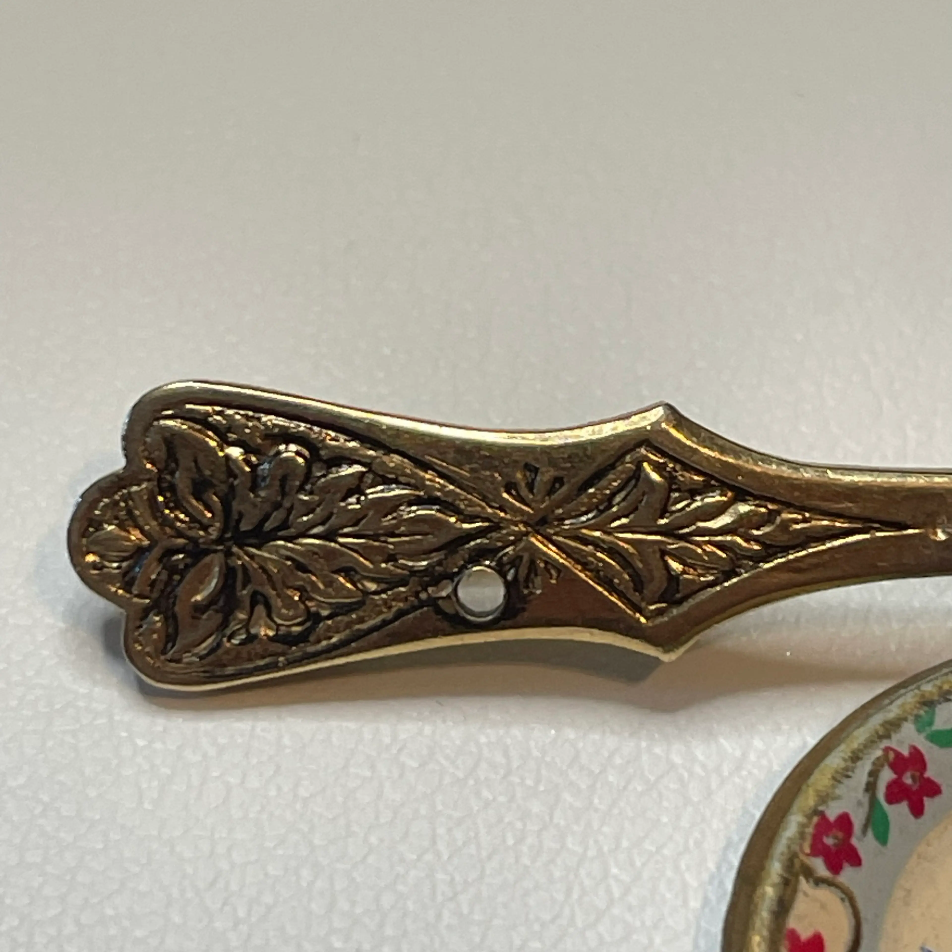 Image 3 of 6