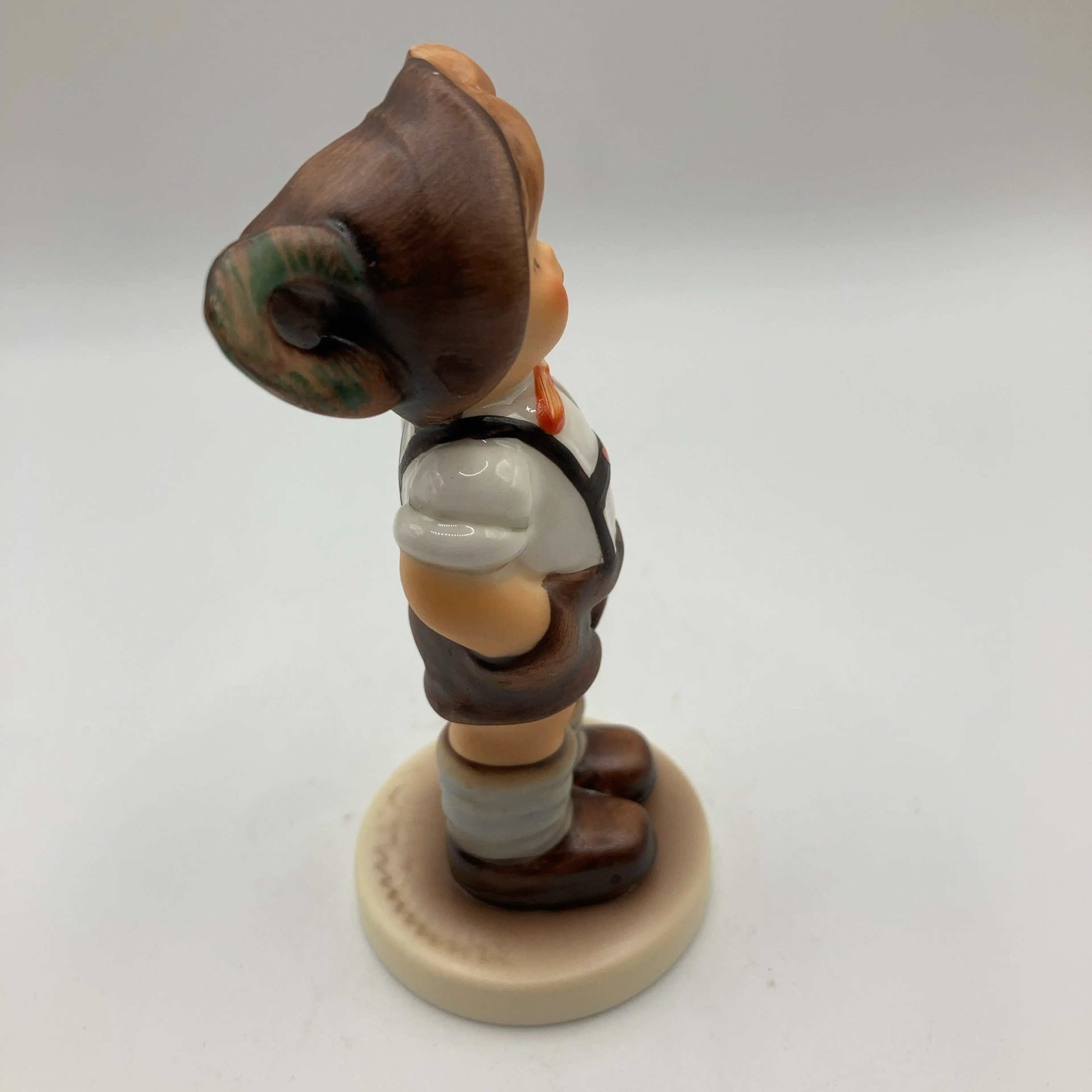 Image 4 of 9
