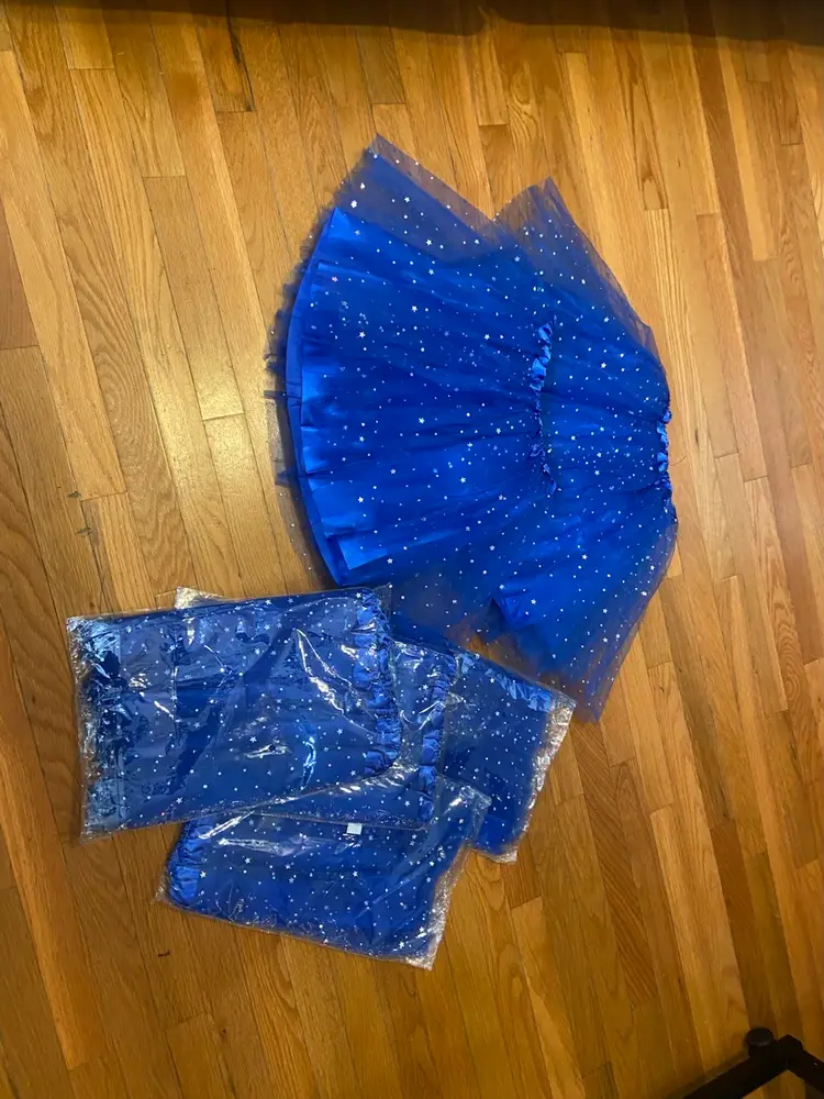 #01 Girls Tutu Lot Of 6.  Size Med/large