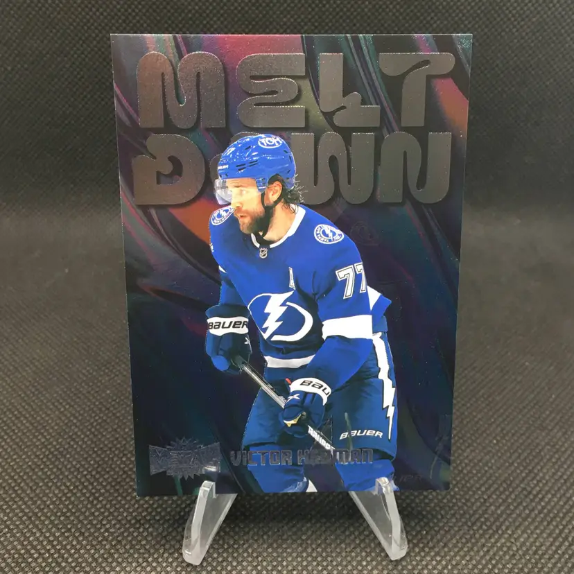 Victor Hedman 2023-24 Skybox Metal Universe Melt Down #M16 - Tampa Bay Lightning
