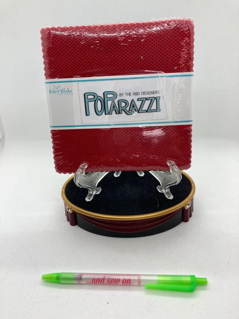 Poparazzi red charm pack 5" die cut fabric