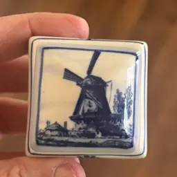Vintage Delft Blue Holland Hand Painted Miniature Square Trinket Box