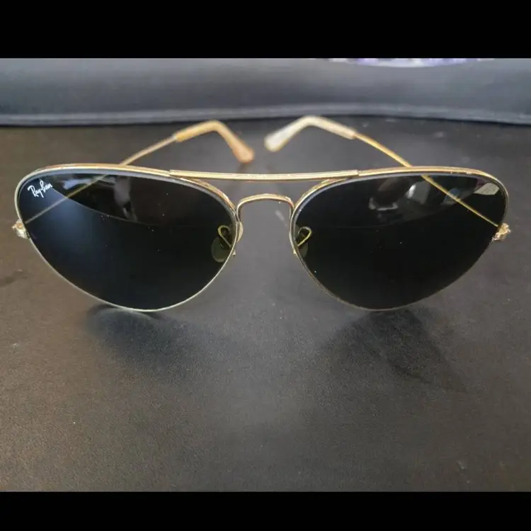 Vintage B&L Ray Ban Aviator Sunglasses  62 14 BAUSCH & LOMB Large Gold Metal II