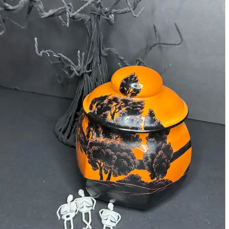 Noritake HALLOWEEN Color Tea/Biscuit Jar 5" x 6"