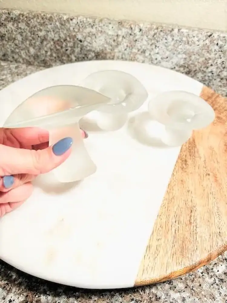 Viking Frosted Glass Mushrooms Figurines Set of 3 Trio L - 3" tall M - 2 1/2" tall S - 2" tall| Vintage MCM Viking Retro Mushroom Set Frosted and Clear Glass Mushroom Home Decor