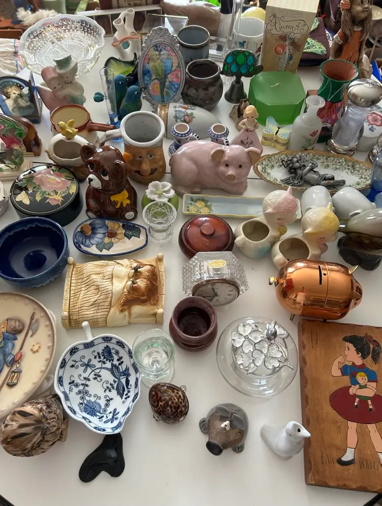 $5 And Under Pop Up!!! Some Christmas Things Not Listed