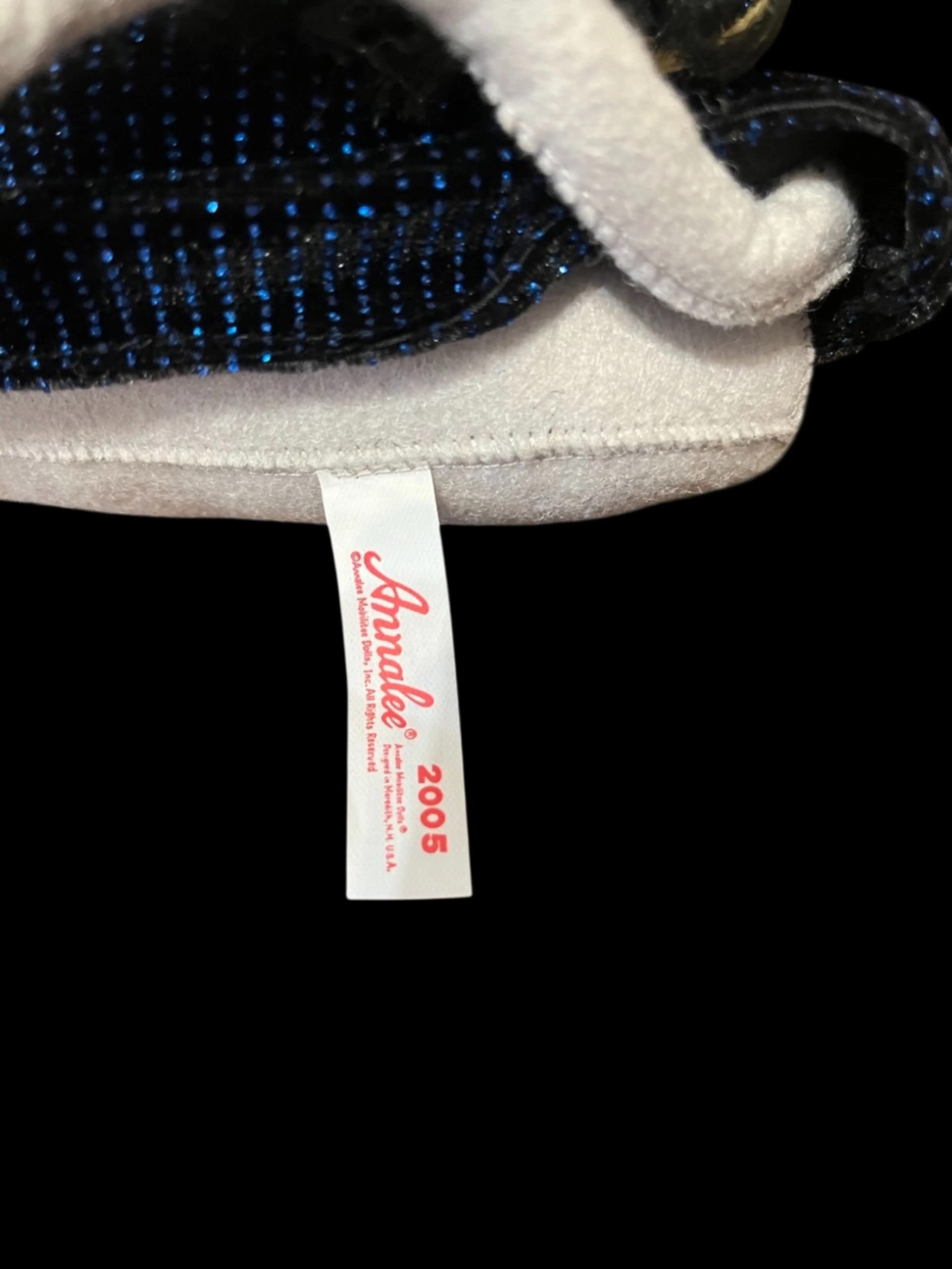 Image 4 of 9