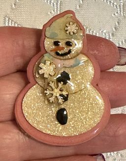 Designs by Lucinda Pin Snowman Pink Signed