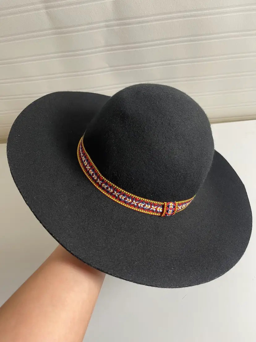 NWT World Market Women's 100% Wool Wide Brim Felt Belted Hat Black Western Boho