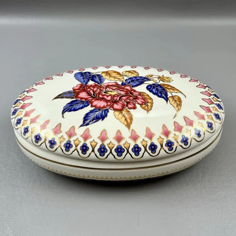 Ethan Allen 7.5” Flowers Floral Gold Gilded Oval Lidded Trinket Box Red Blue 379