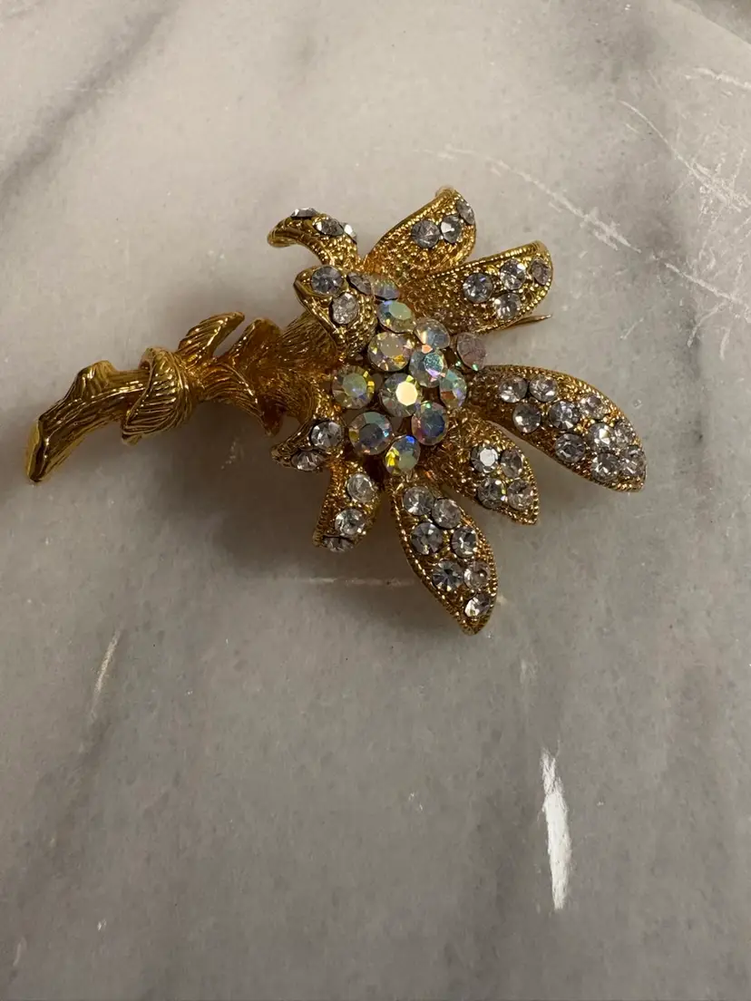 Aurora Borealis Style Rhinestone Gilt Floral Spray Pin Brooch