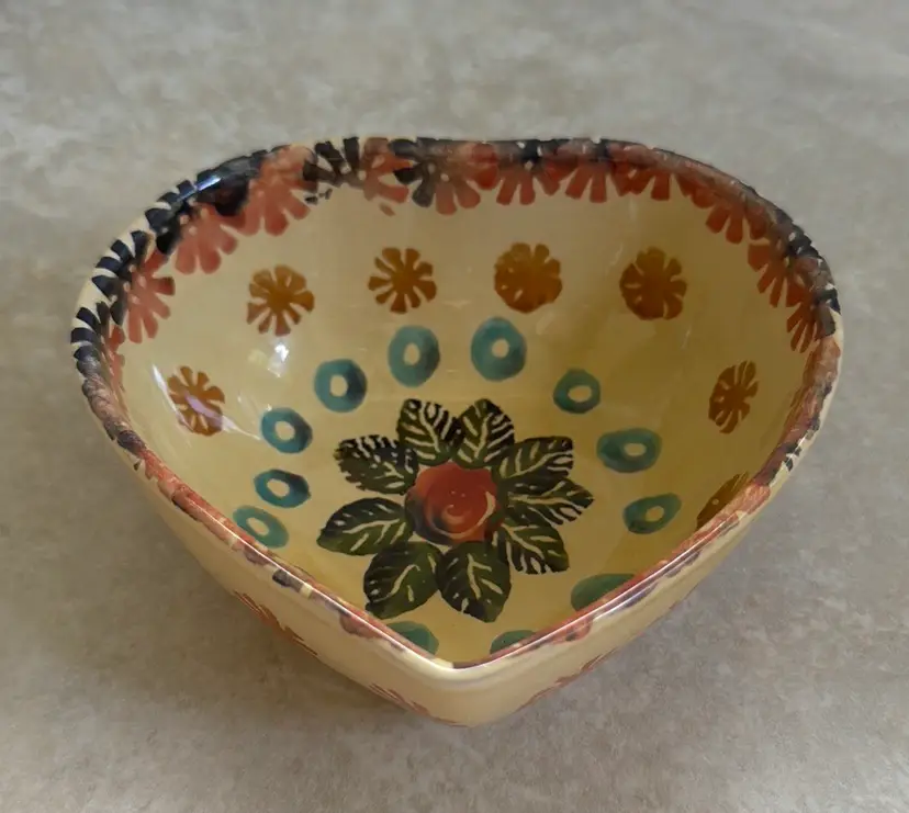 Heart Shaped Bowl / Trinket Dish Hand Painted Pottery Italica ARS, 5.75”