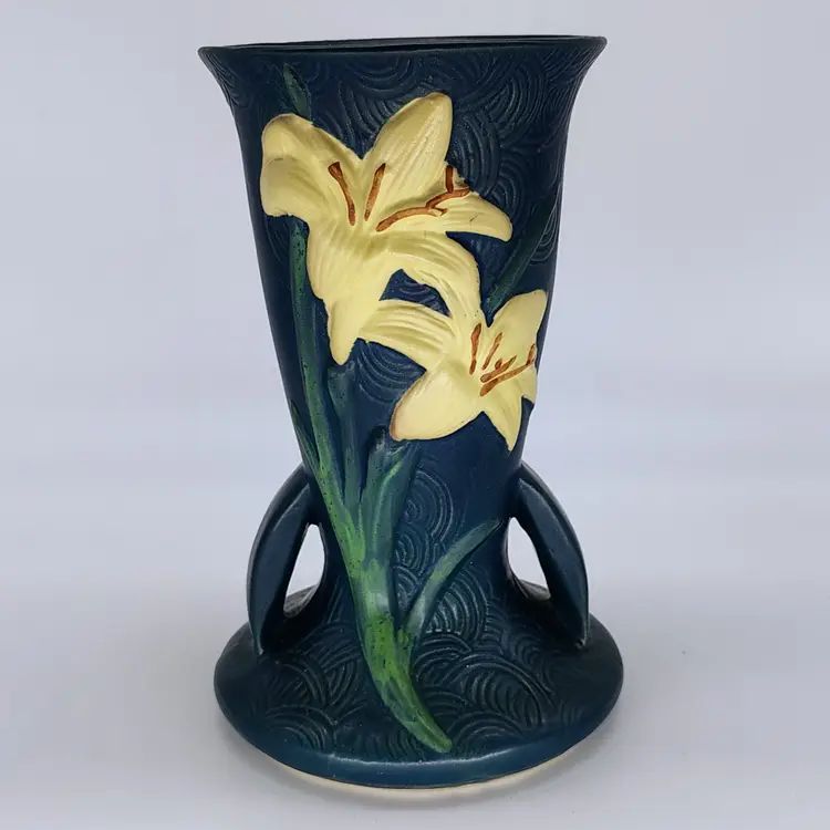 Vtg Roseville Pottery "Zephyr Lily Blue" Vase