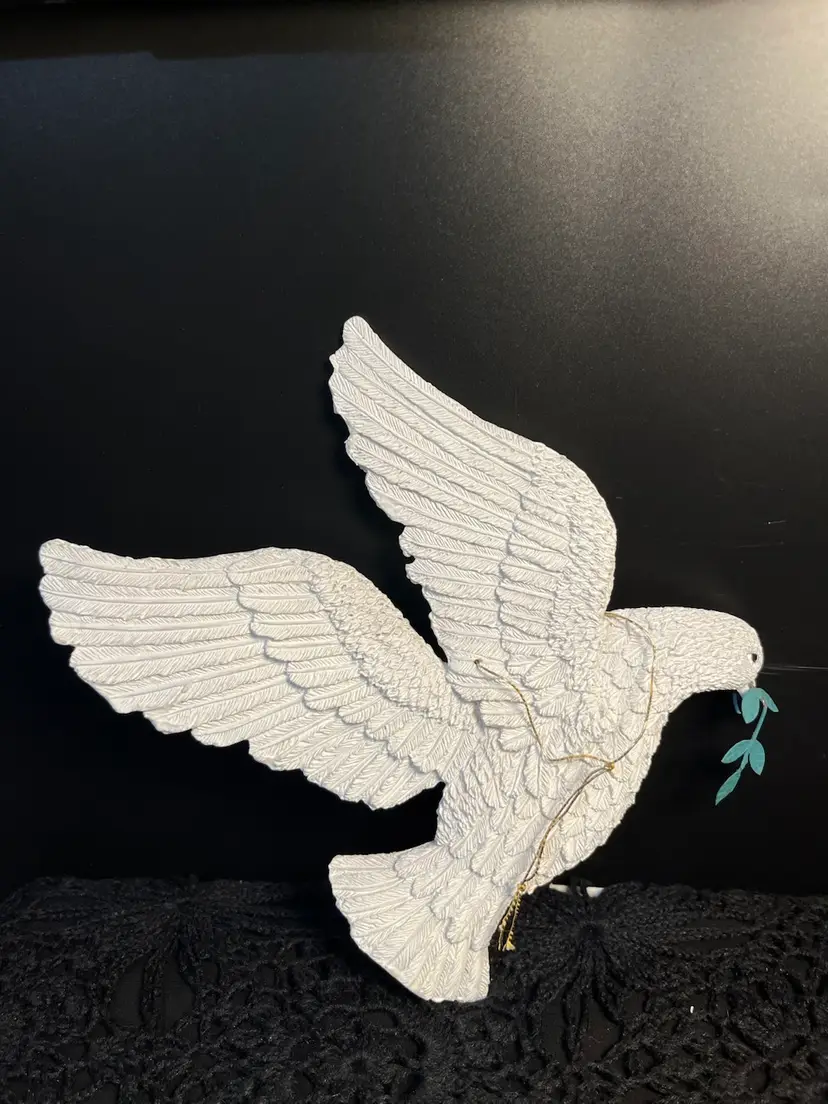 Gorgeous Dove Ornament