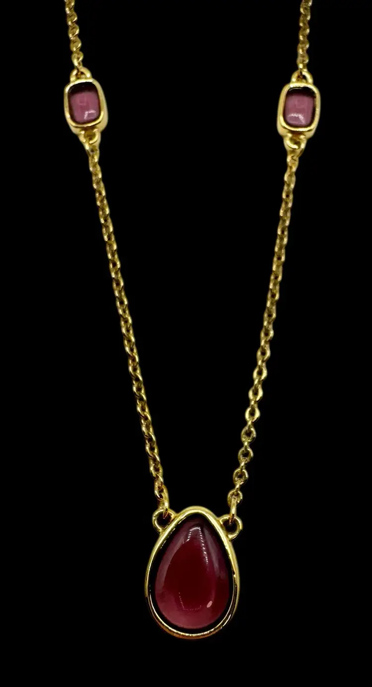 Vintage Crown Trifari Gold Tone Choker Necklace Purple Teardrop Pendant 14”