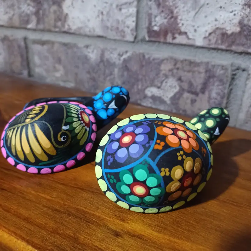 Pair Talavera Turtle Trinket Boxes Hand Painted Pottery Mexico Colorful Clay Terra Cotta Jewelry Boxes