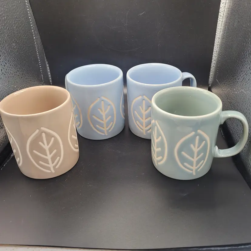 Set of 4 Vtg Ceramic JUST MUGS Made in England 3.5 x 4 inches
