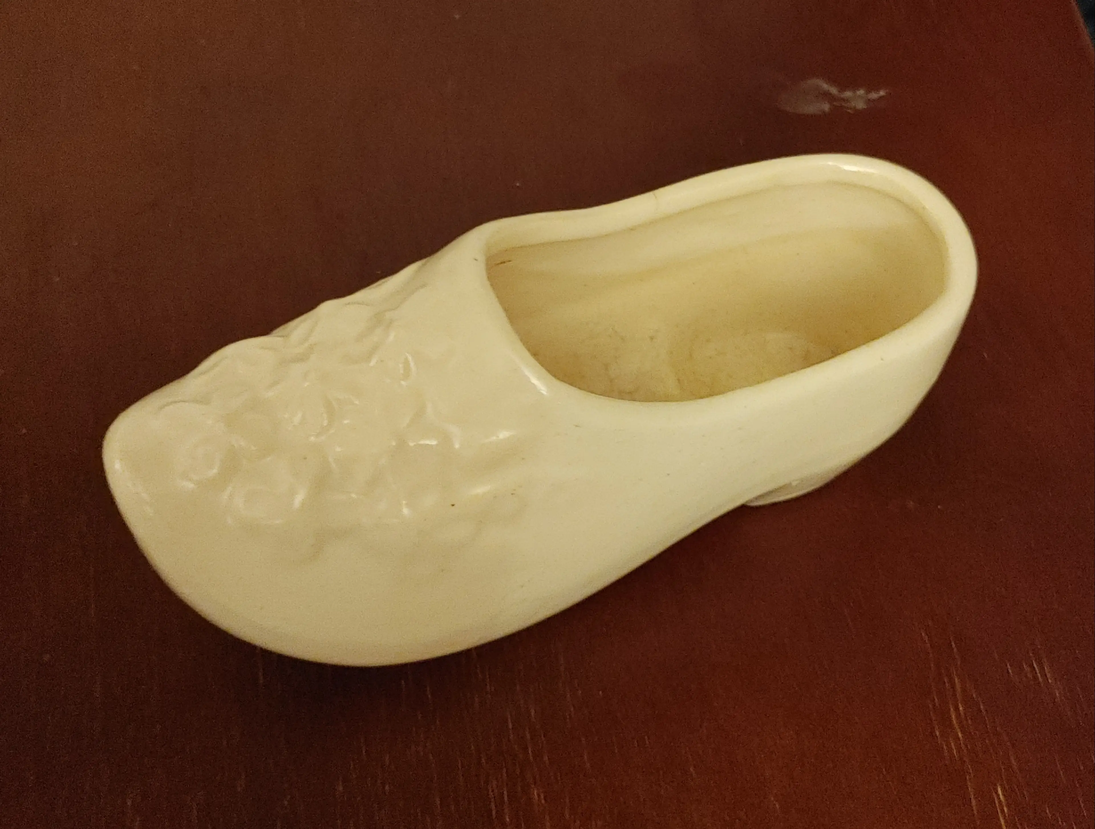 Image 2 of 4