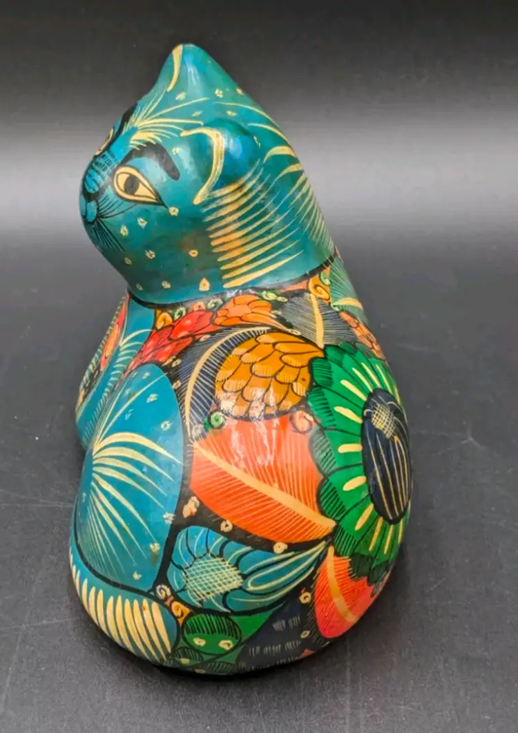 Talavera Mexico hand painted cat