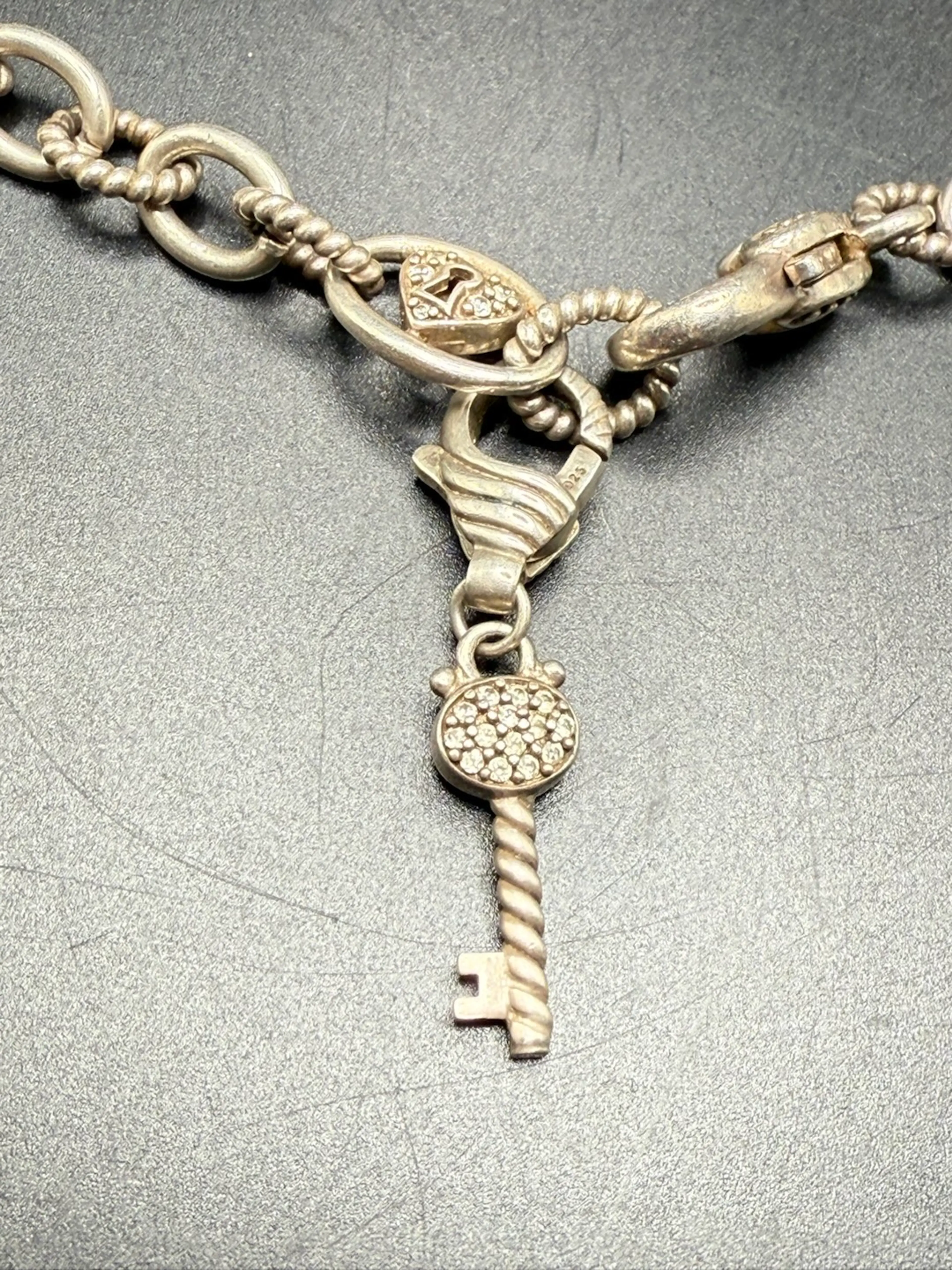 Image 2 of 3