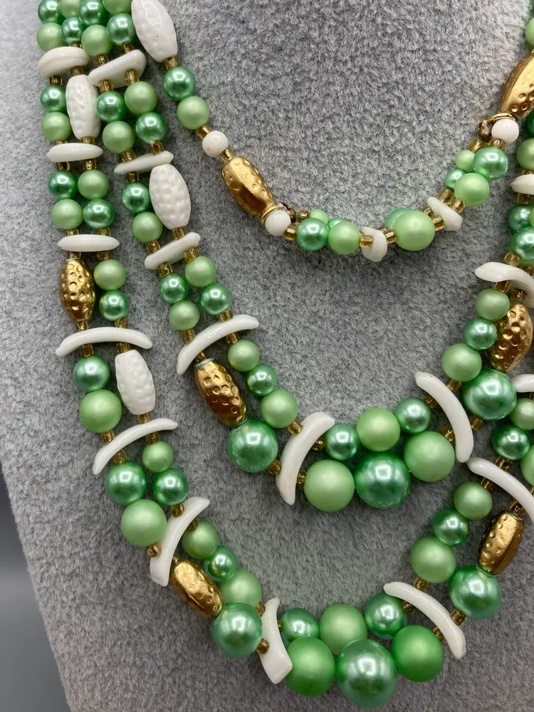 Vintage Green and White 3 Strand Necklace and Clip-on Earrings Goldtone - Made in Japan