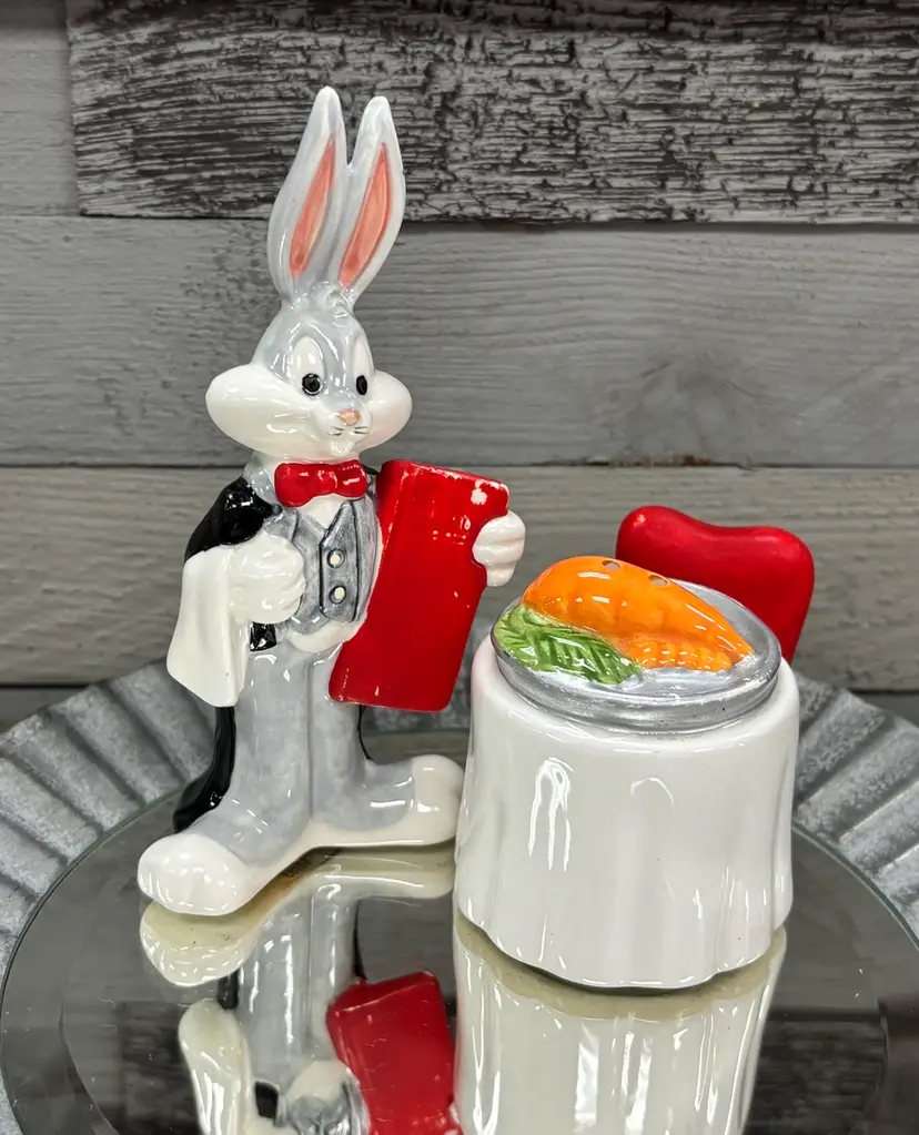 Vintage Warner Bros. “Waiter Bugs” Salt & Pepper Shakers