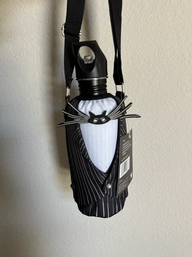 Jack Skellington SS 24 Oz Bottle & Holder