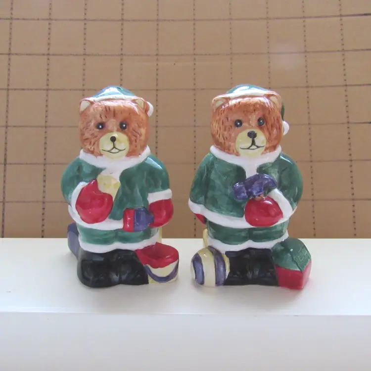 Santa Bears Salt and Pepper Shaker Set
