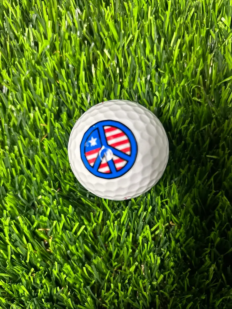 Scotty Cameron Putters Peace Flag USA Sign Titleist Pro V1X Golf Ball