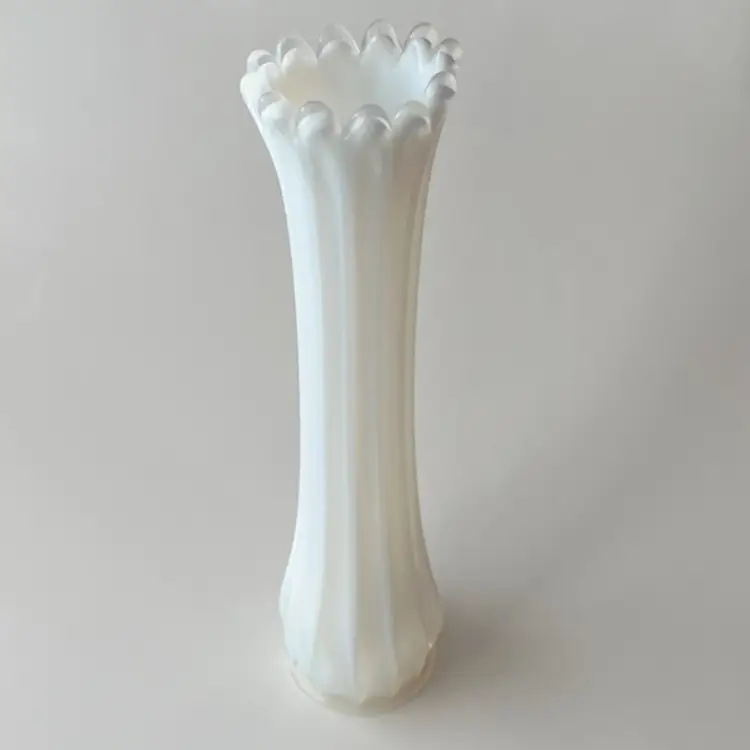 Vintage White Fostoria Vase With Beautiful Flash