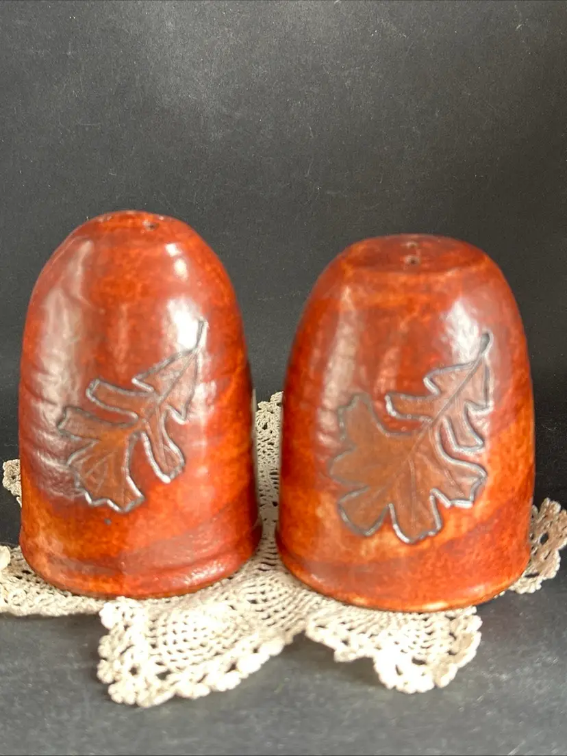 Levandowski Practical Pottery Salt And Pepper Set, Hand Thrown In Minnesota Nature Oak Leaf Design